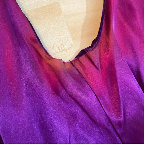 Vintage Nu-Mode women’s purple velvet dress in size 9/10 - Picture 15 of 15